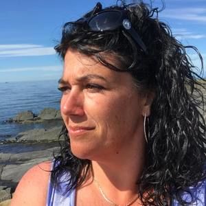 Meet your Posher, Anne-renée